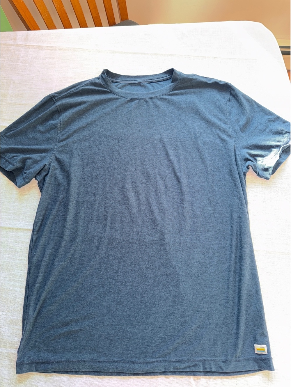 Vuori Men's Lightweight Performance T-Shirt Size L